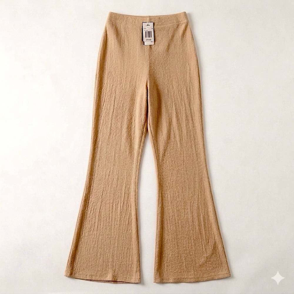 LSpace Slip on Pant cover up. Beige with a hint of shimmer. Size L woman’s NWT - Picture 2 of 8